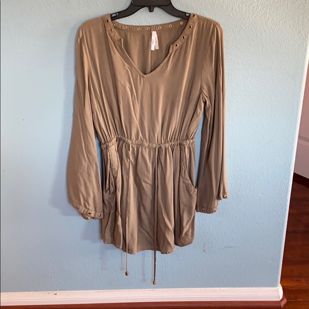 Bronze tie at the waist dress